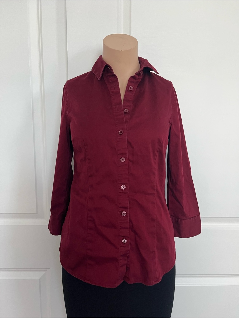 Van Heusen Burgundy Collared Button-Down Shirt